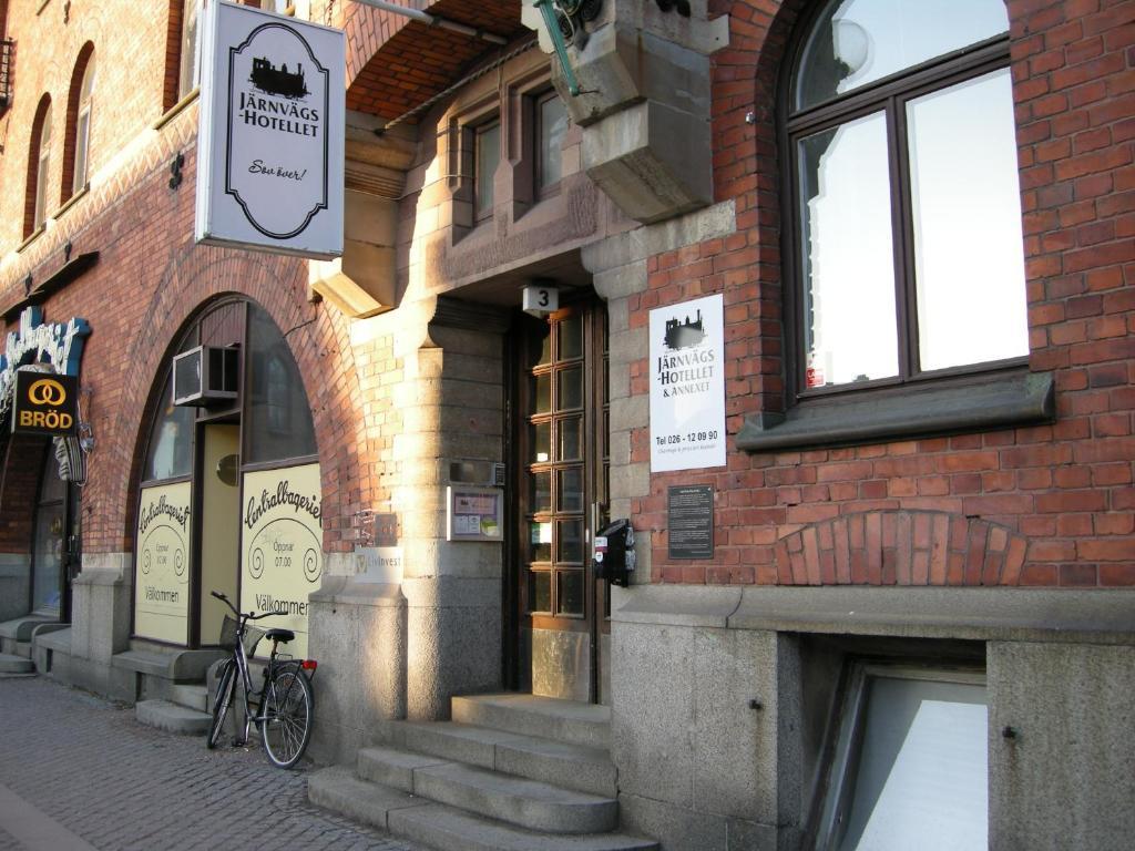 Jaernvaegshotellet Gävle Exteriér fotografie