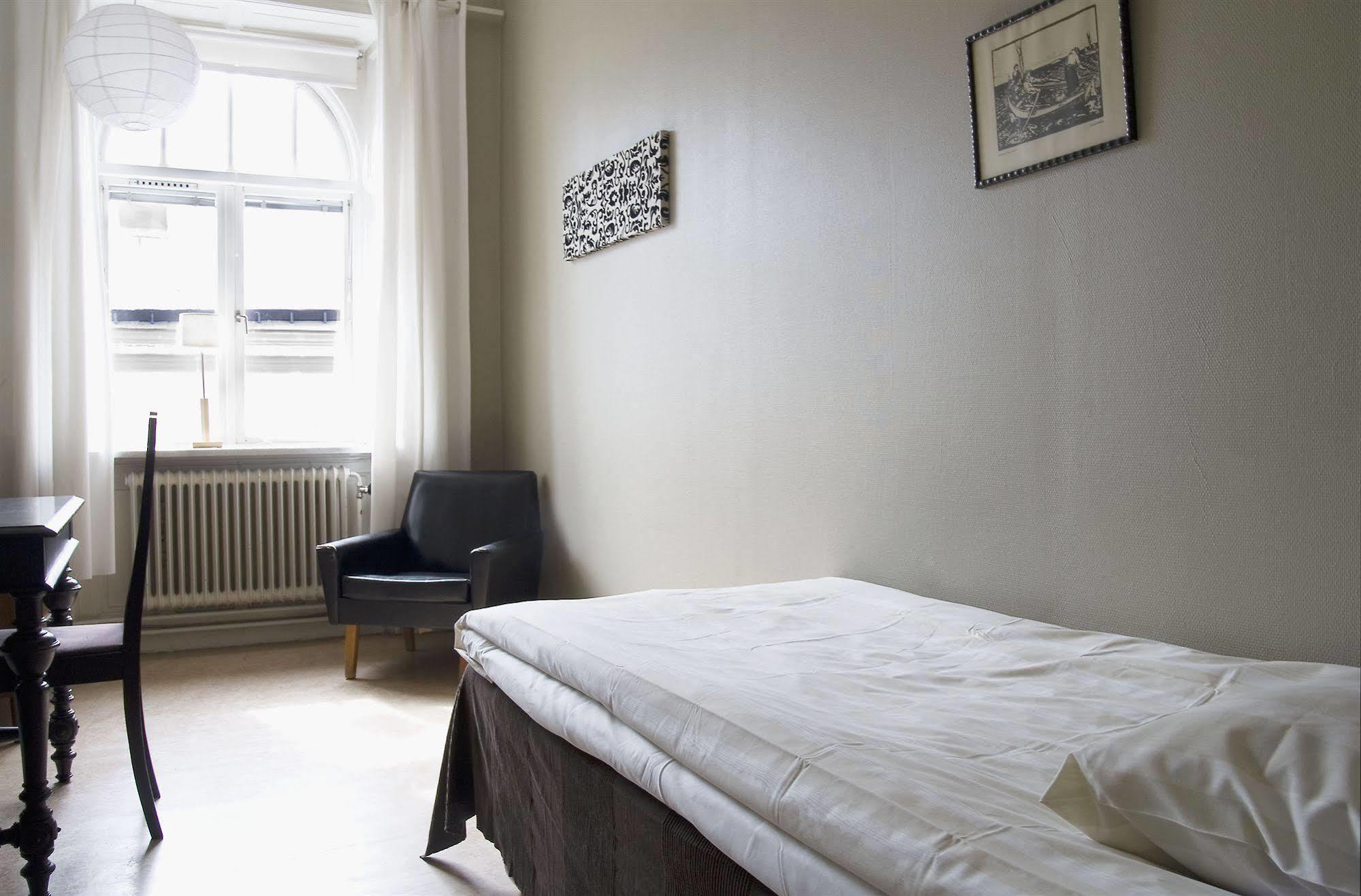 Jaernvaegshotellet Gävle Exteriér fotografie